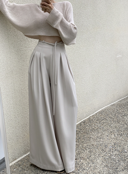 【即納 2/6(金)PM12:00～販売START】ハイウエストタックストレートパンツ