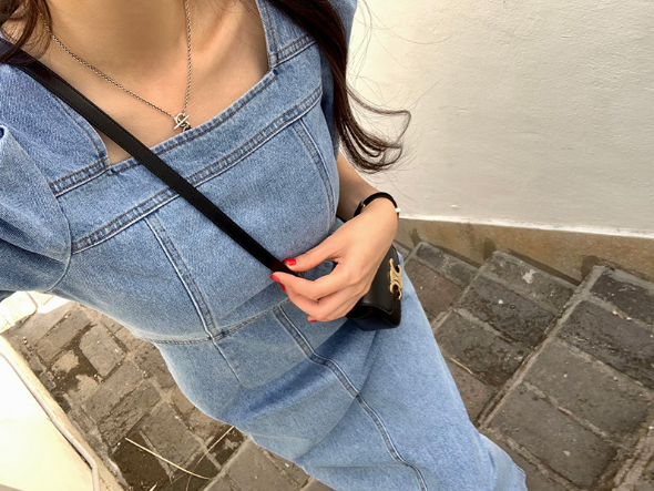[ Influencer Recommend ]【即納】スクエアネック デニムロングワンピース