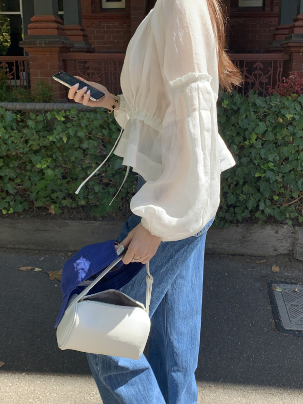 【即納】ドロストギャザーブラウス