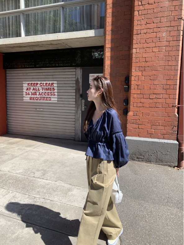 【即納】ドロストギャザーブラウス