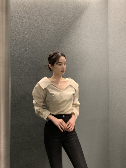 新作【即納】ワイドカラーデザインブラウス