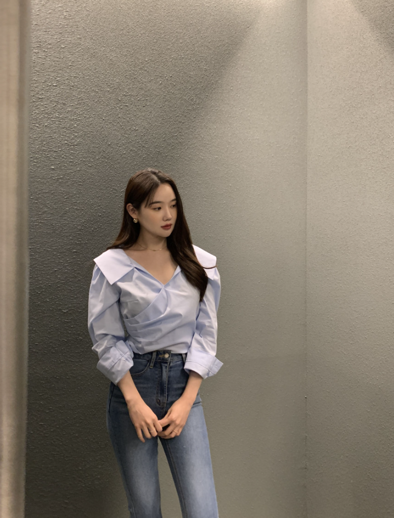 新作【即納】ワイドカラーデザインブラウス