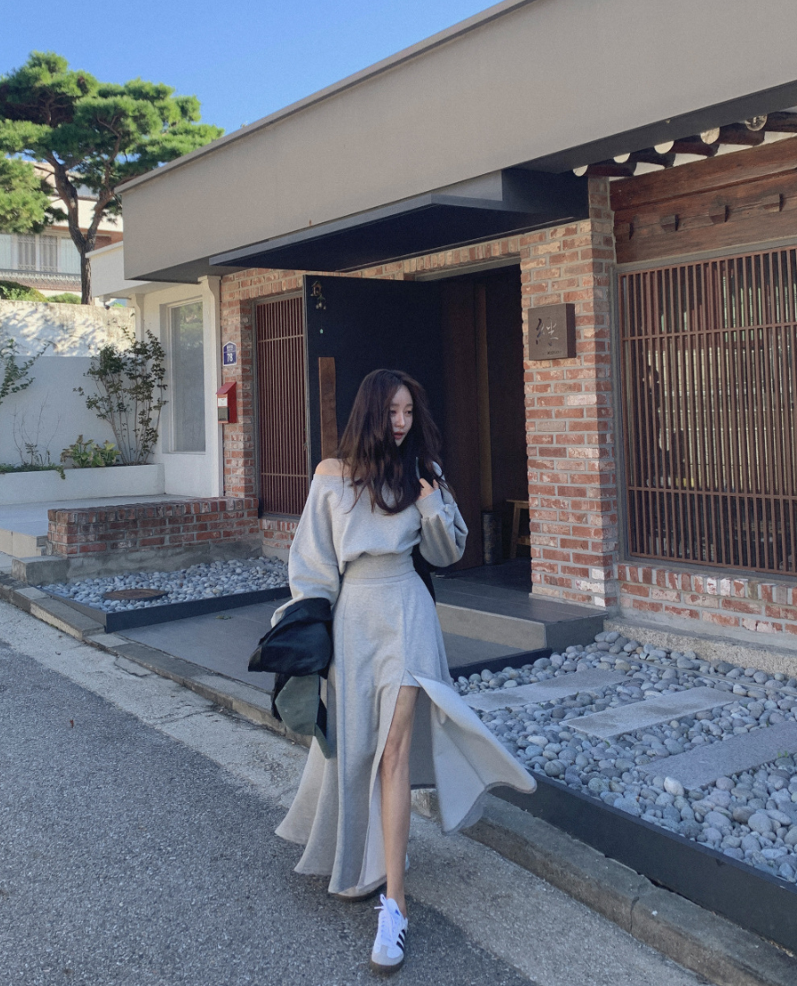 新作【即納】リラックススウェットセットアップ