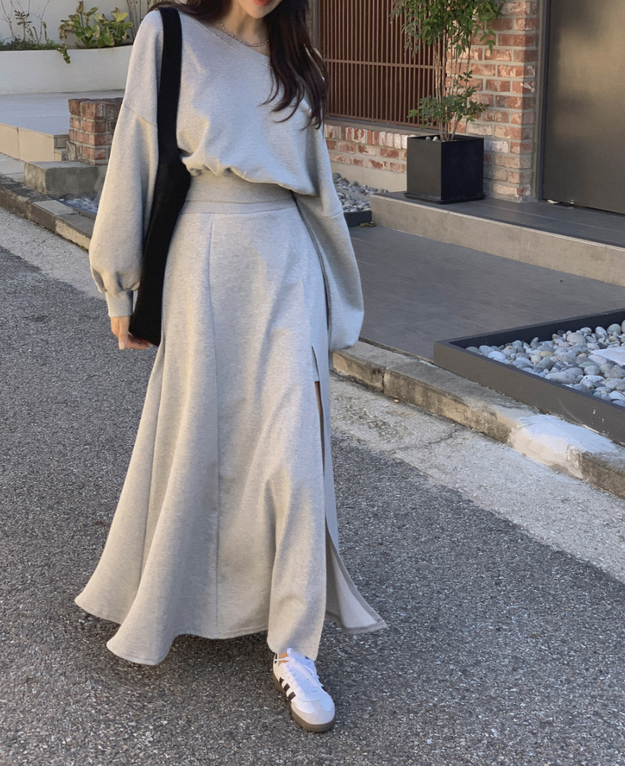 新作【即納】リラックススウェットセットアップ