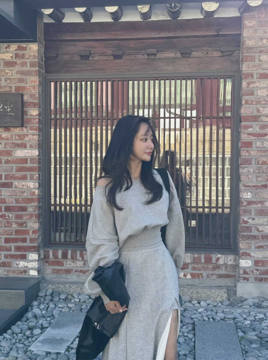 新作【即納】リラックススウェットセットアップ