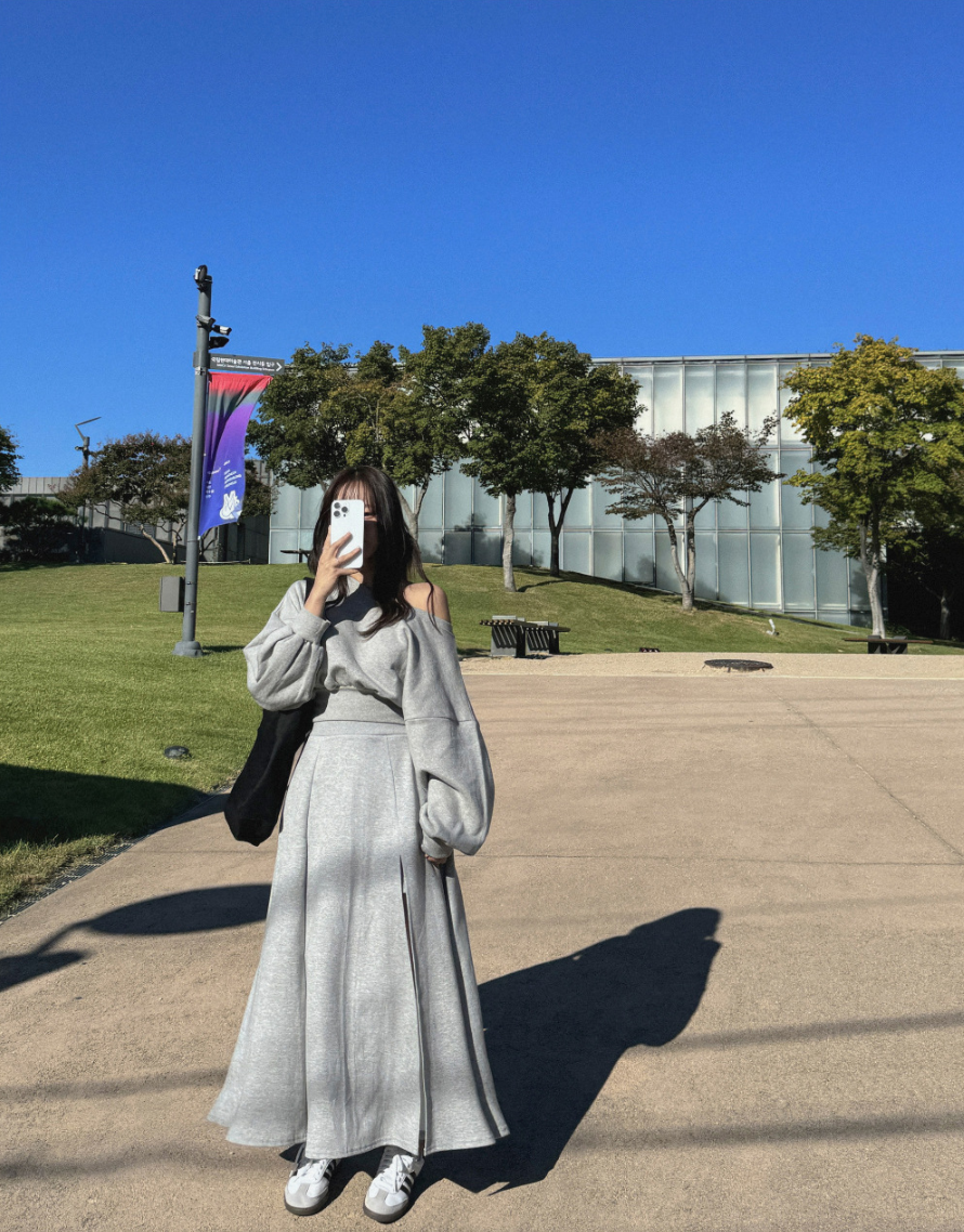 新作【即納】リラックススウェットセットアップ