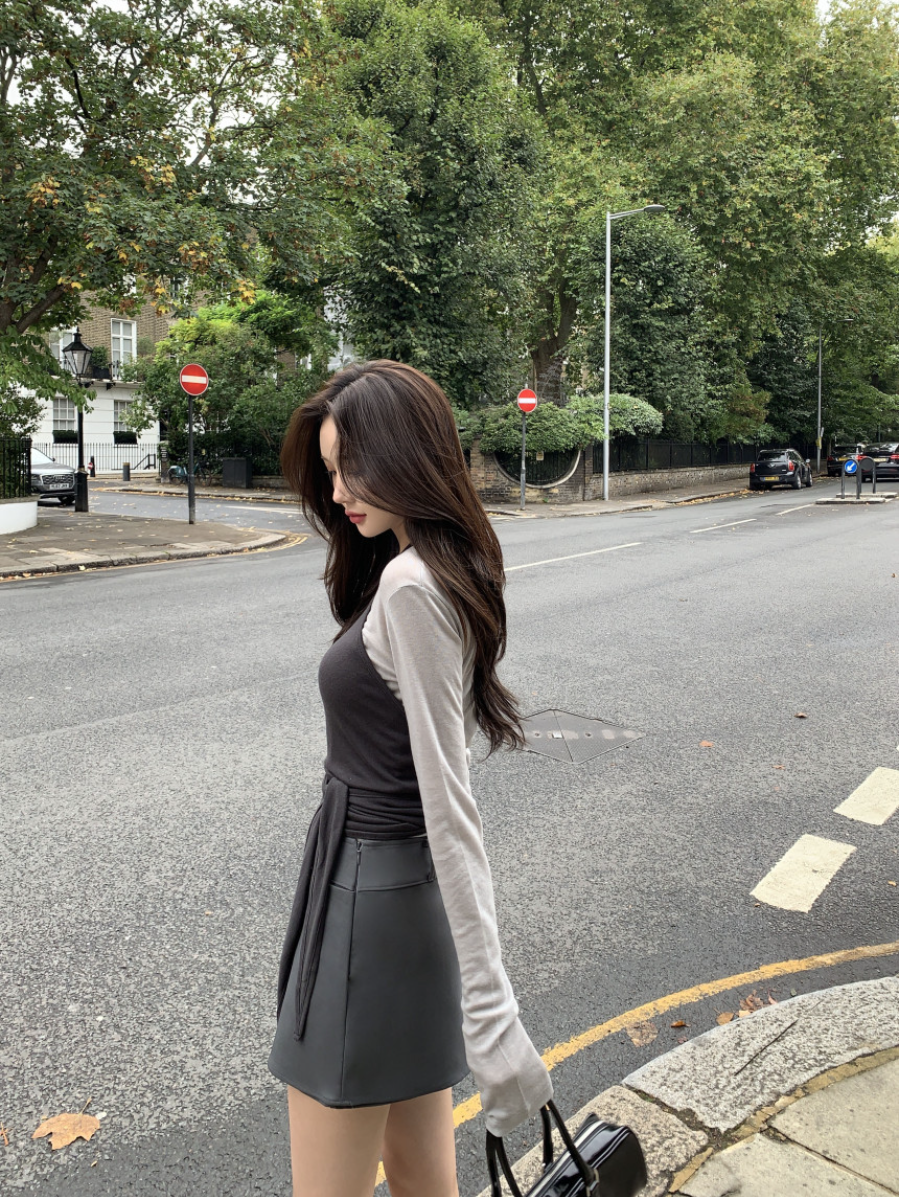 新作【即納】レイヤードリボンキャミトップス