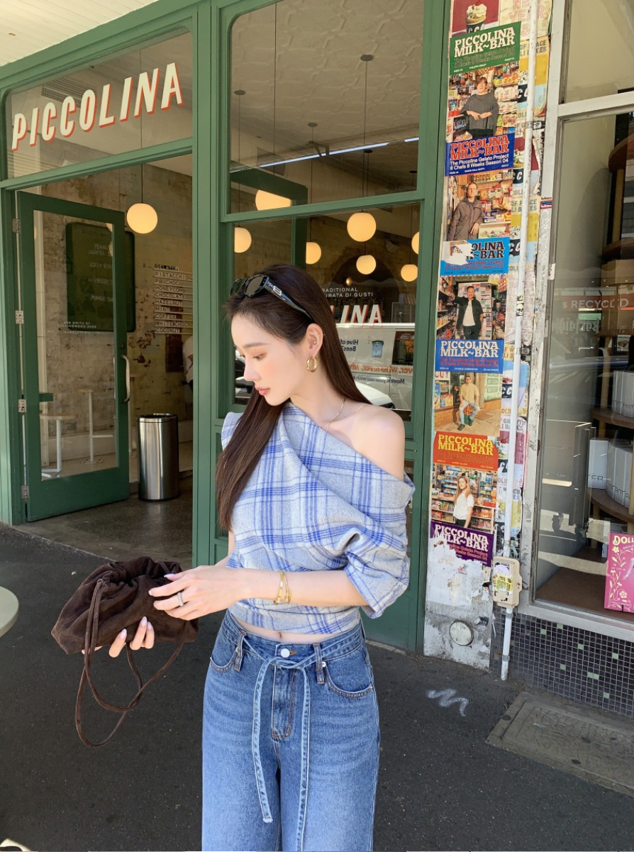 セット対象 | 2BUY10%OFF   【即納】アシンメトリーチェックオフショルダートップス
