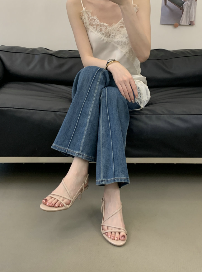 新作【予約 8/7(金)12:00～販売START】ナロークロスストラップ ヒールサンダル