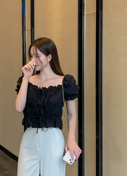 新作【即納 8/28(金)12:00～販売START】シャーリングパフスリーブトップス