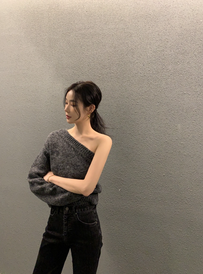 新作【即納 8/28(金)12:00～販売START】ワンショルダーニット