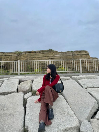 [ Influencer Recommend ]【即納】フロントカットアウトリブニットトップス