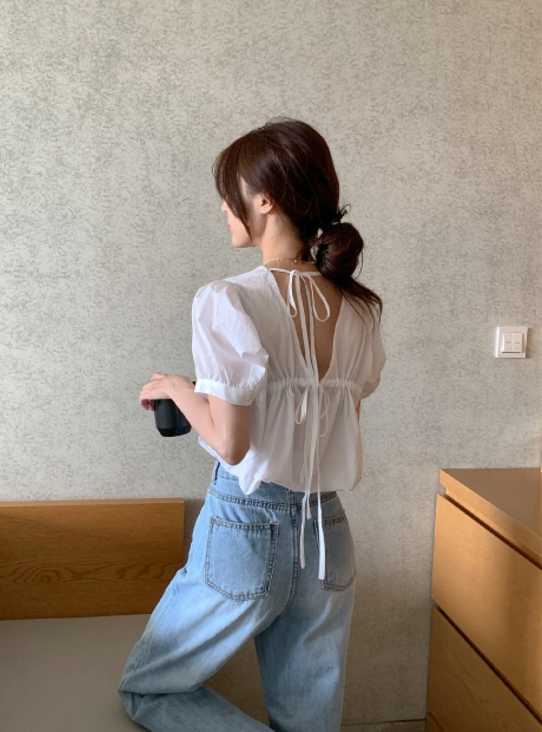 バックリボンパフスリーブブラウス