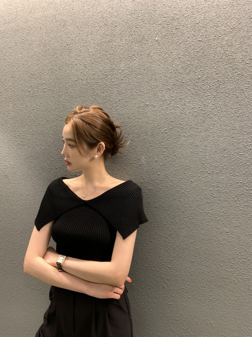 新作【即納 7/10(金)12:00～販売START】クロスショルダーニットトップス