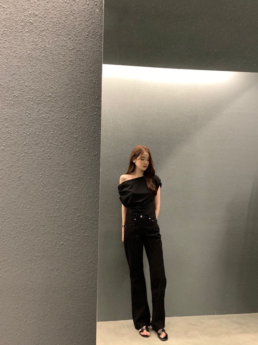 即納【新作 4/10(金)12:00～販売START】ギャザードレープワンショルトップス