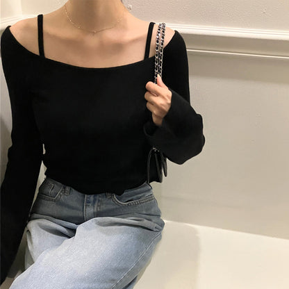 レイヤードオフショルダートップス