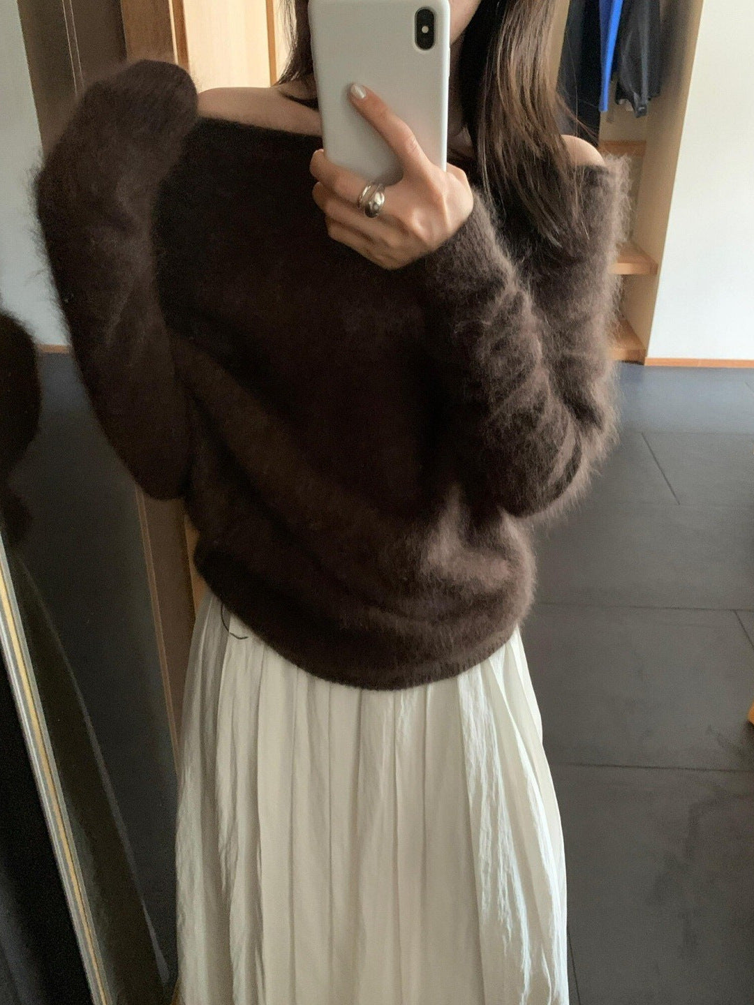 ［ SET ］モヘアライクフェザーニットプルオーバー × ティアードシフォンロングスカート