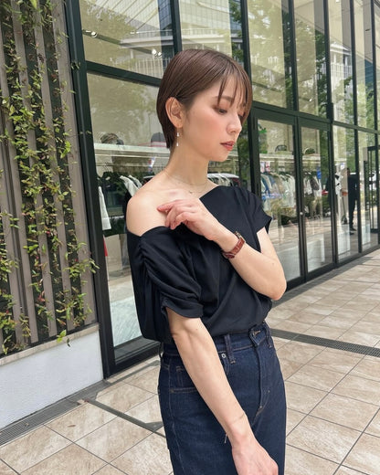 [ Influencer Recommend ]【一部即納】ギャザードレープワンショルトップス