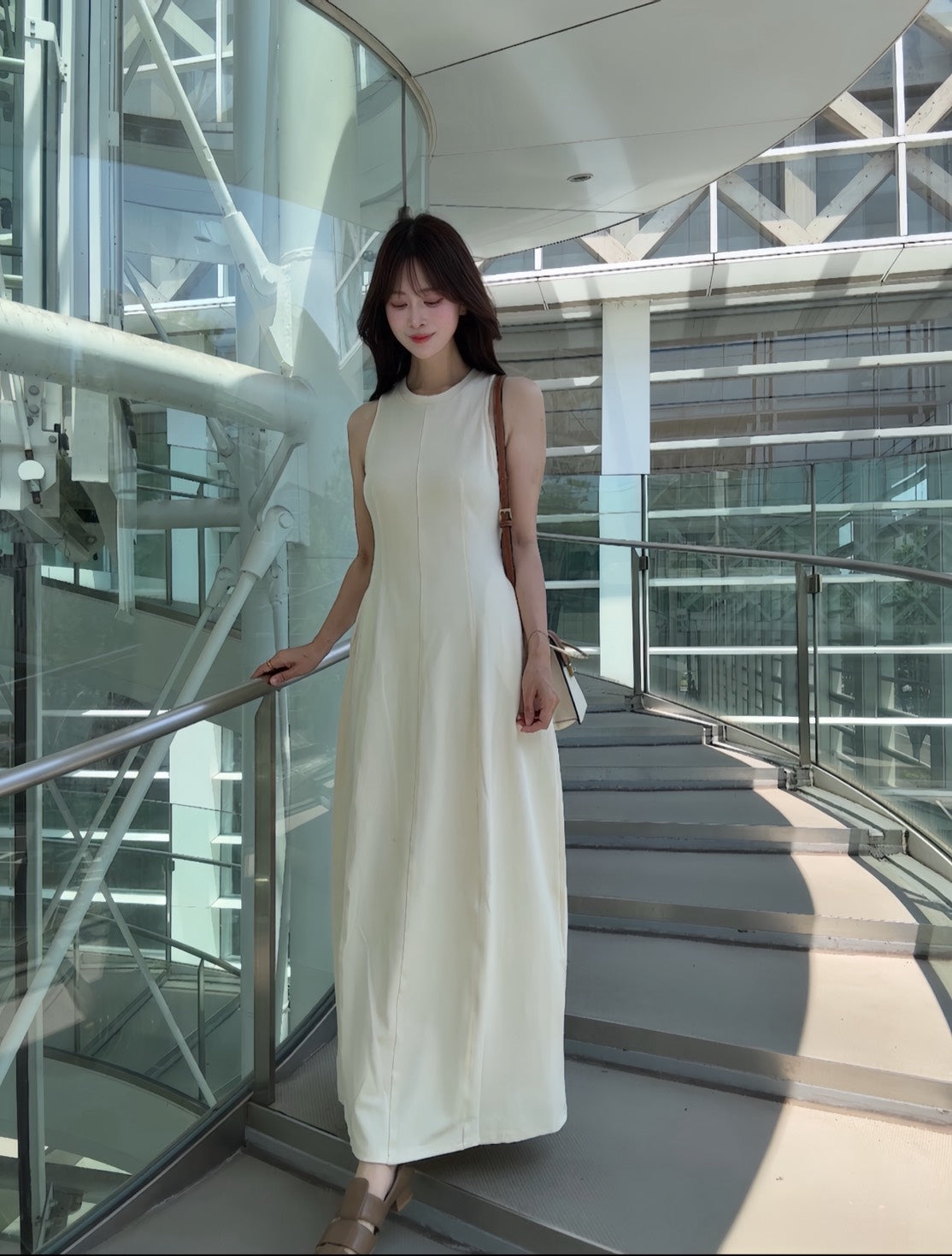 [ Influencer Recommend ]【即納】モダンライン ノースリーブロングワンピース